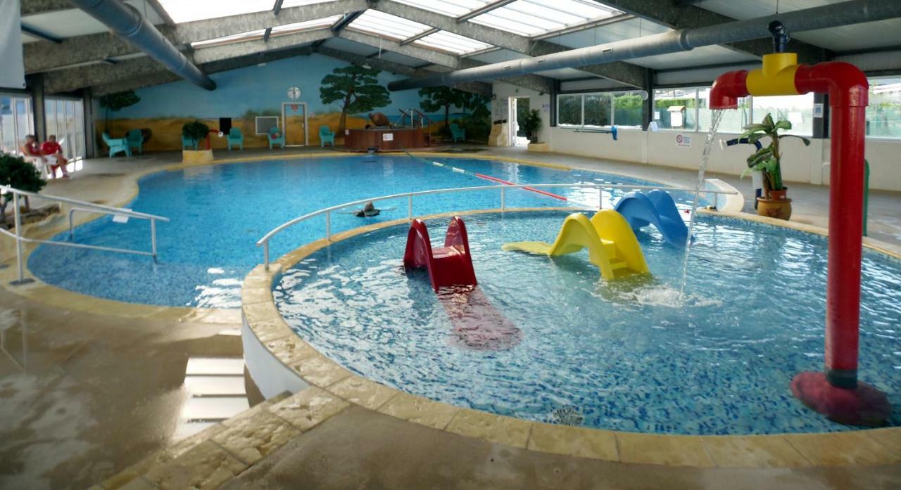 Camping Les Charmettes- Les Mathes Exteriör bild